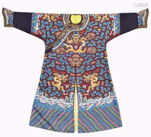 Qing Dynasty, Chinese ancient silk embroidery woven dragon robe, 19th/20th century
