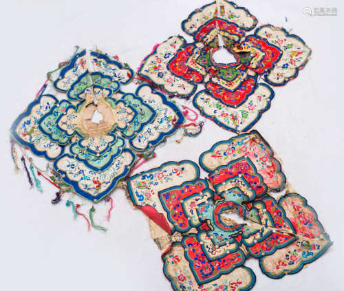 Qing Dynasty, 3 pieces Chinese ancient silk embroidery women shawl