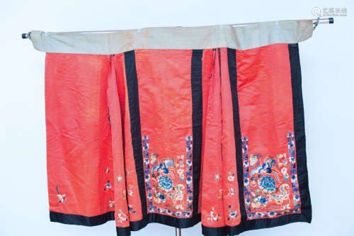 Qing Dynasty, Chinese ancient silk embroidery woman dress robe