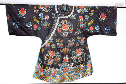 Qing Dynasty, Chinese ancient silk embroidery coat robe
