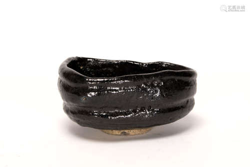 江戶時期-黑織部變形碗