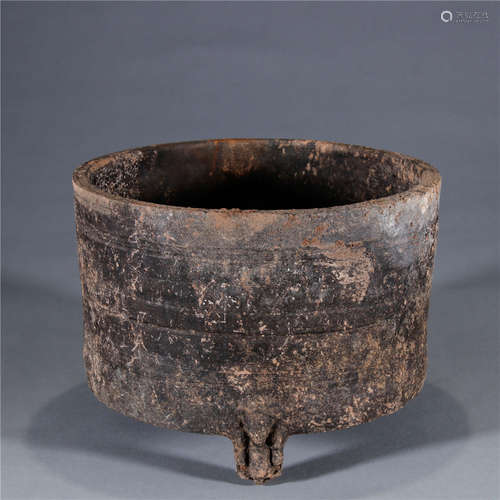 Pottery Three Beast Pattern Legs Censer