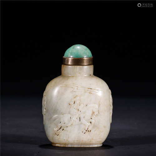 Qing Dynsaty Jade Snuff Bottle