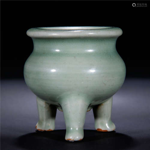 A Chinese Porcelain 