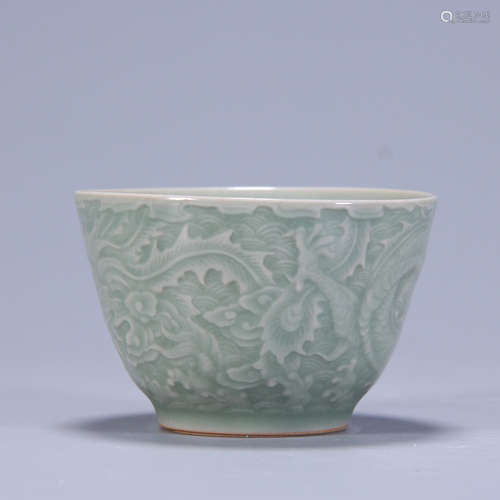 Green Glaze Dragon Pattern Cup