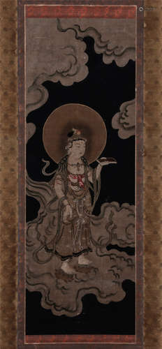 Qing Dynasty Guanyin Vertical Axis