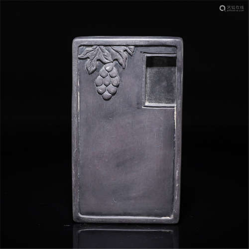 Grape carving ink stone