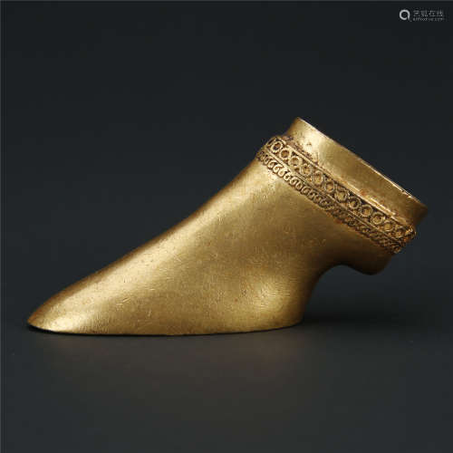 Xi Han Dynasty,  Gilt bronze unicorn toes