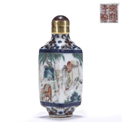 Qing Dynasty, JIA QING mark, famille rose figure pattern snuff bottle