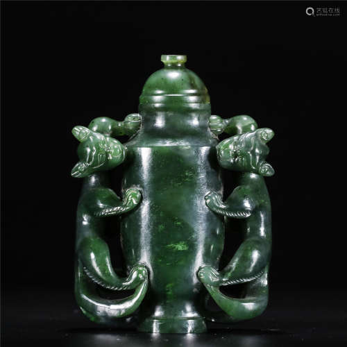 White jade hollow-out carving dragon pattern cover vase