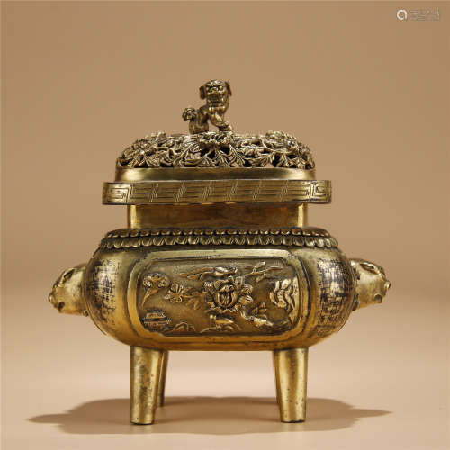 Qing Dynasty, Gilt bronze hollow-out carving flower and bird pattern animal ear furnace