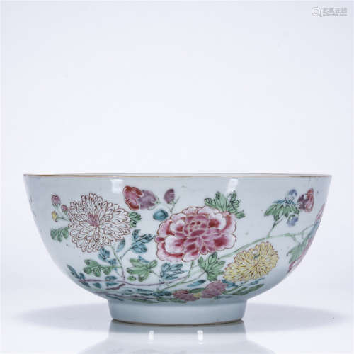 Famille rose flower pattern porcelain bowl
