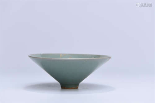 Green glaze porcelain bowl