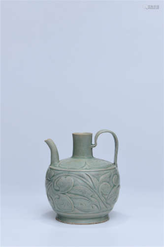 Yao Zhou flower pattern porcelain pot with handle