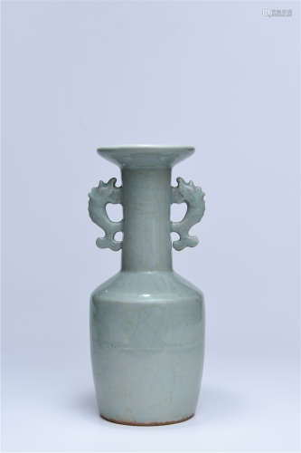 Long Quan Yao double fish ear porcelain vase