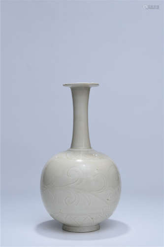 Ding Yao porcelain vase