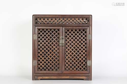 Ming asty Red Sandalwood Buddhist Altar