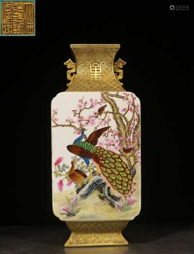 FAMILLE ROSE AND GILT 'FLOWERS AND BIRDS' ROUNDED RECTANGULAR VASE WITH HANDLES