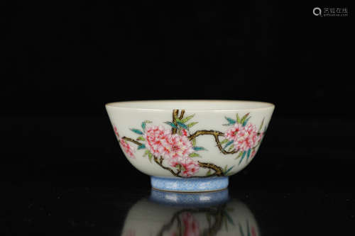 FAMILLE ROSE 'FLOWERS AND CALLIGRAPHY' BOWL