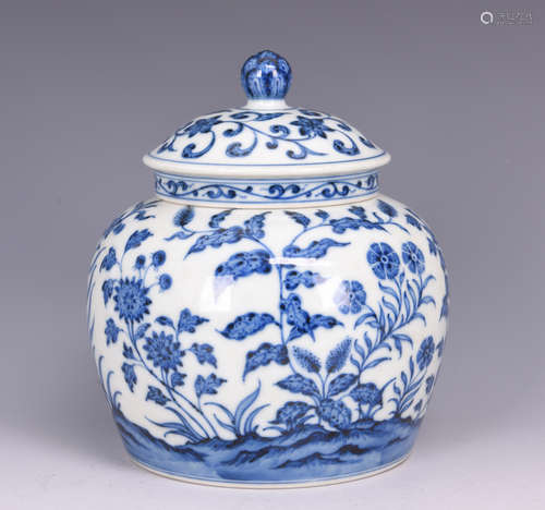 BLUE AND WHITE 'FLOWERS AND VINES' TEA JAR WITH LID