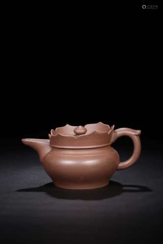 YIXING ZISHA 'MONK HAT' TEAPOT