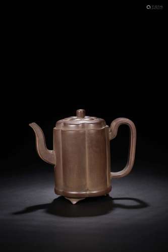 YIXING ZISHA LOBED TRIPOD TEAPOT