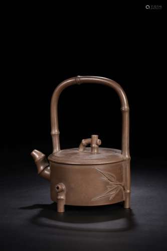 YIXING ZISHA 'BAMBOO' TRIPOD TEAPOT WITH LIFTING HANDLE