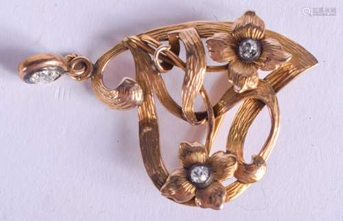 AN ANTIQUE GOLD AND DIAMOND BROOCH. 5.…