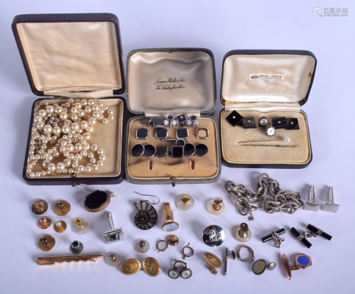 ASSORTED VINTAGE CUFFLINKS together with a p…