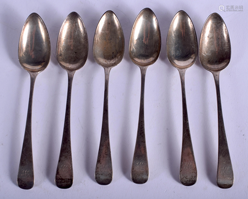 SIX GEORGE III SILVER SPOONS. London 1800. 85 g…