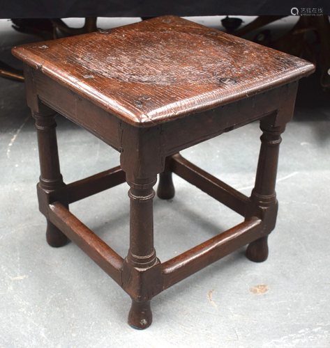 A SMALL 17TH/18TH CENTURY OAK JOINT STOOL.…