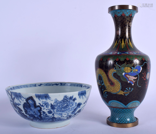 AN EARLY 20TH CENTURY CHINESE CLOISON…