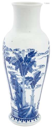 A Chinese Blue and White Porcelain Vase