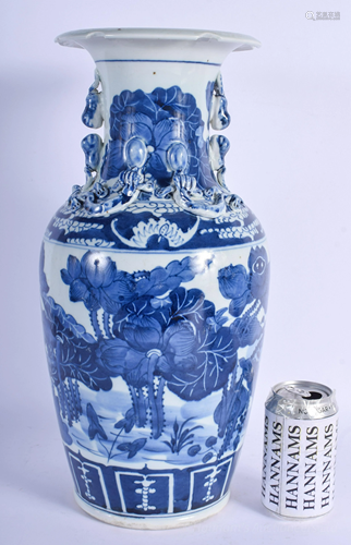 A LARGE LATE 19TH CENTURY CHINESE BLUE AN…