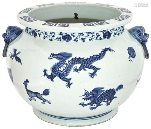 A Chinese Blue and White Porcelain Jardinière