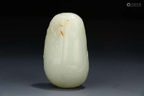 Chinese Hetian Jade Snuff Bottle