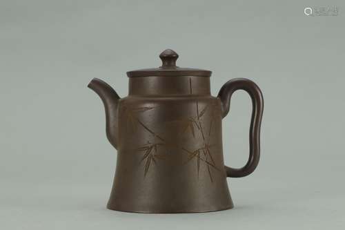 A Zisha Teapot With Bamboo Pattern