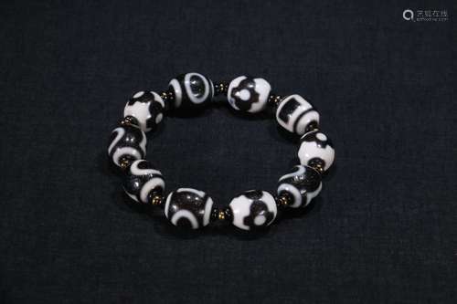 A 3-Eye Dzi Bracelet