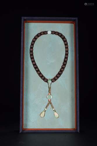 A Chinese Agarwood Bracelet With Auspicious Pattern