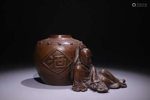 A Chinese Bronze Figure Ornament