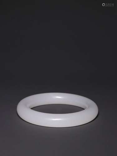 A Chinese Hetian Jade Bangle