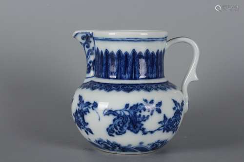 A Chinese Porcelain Vase