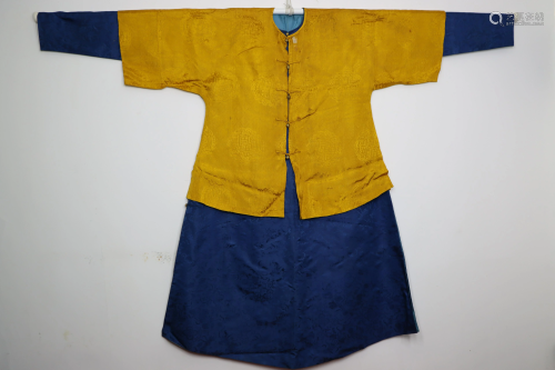 Two Pieces Of Chinese Yellow Embroidered Silk Robe