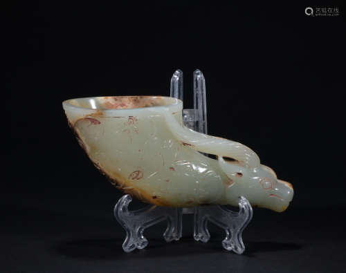 Qing dynasty jade cup