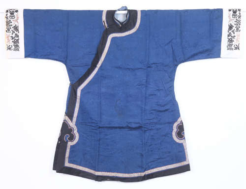 Qing dynasty blue color women's robes