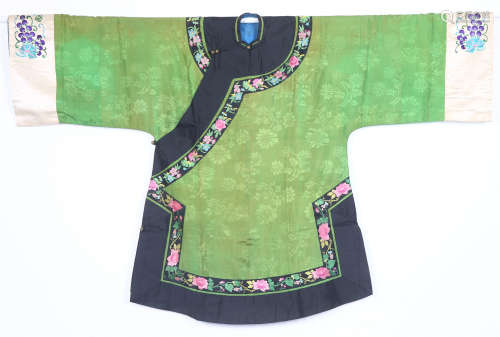 Qing dynasty green color women's robes
