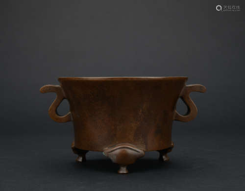 Qing dynasty bronze incense burner