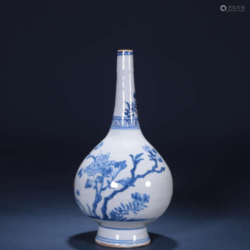 Qing dynasty blue and white vase