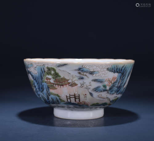 Qing dynasty famille-rose bowl