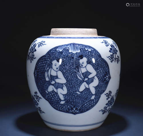 Qing dynasty blue and white jar